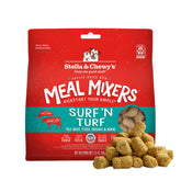 Stella & Chewy's mezcla cruda Surf y Tierra en topper para perros selectos.