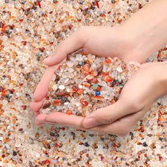 Galet cornaline poli T4U, parfait pour petits arrangements décoratifs et jardins miniatures.