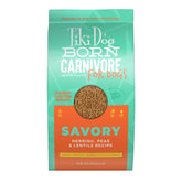 Tiki Dog Born Carnivore croquetas crujientes para masticación satisfactoria.