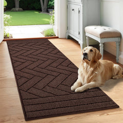 Alfombra Tindbea para perros: patas con lodo en la entrada, mantiene el suelo limpio.