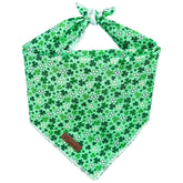 Bandana UP URARA PUP Triángulo verde con trébol para festividades de San Patricio