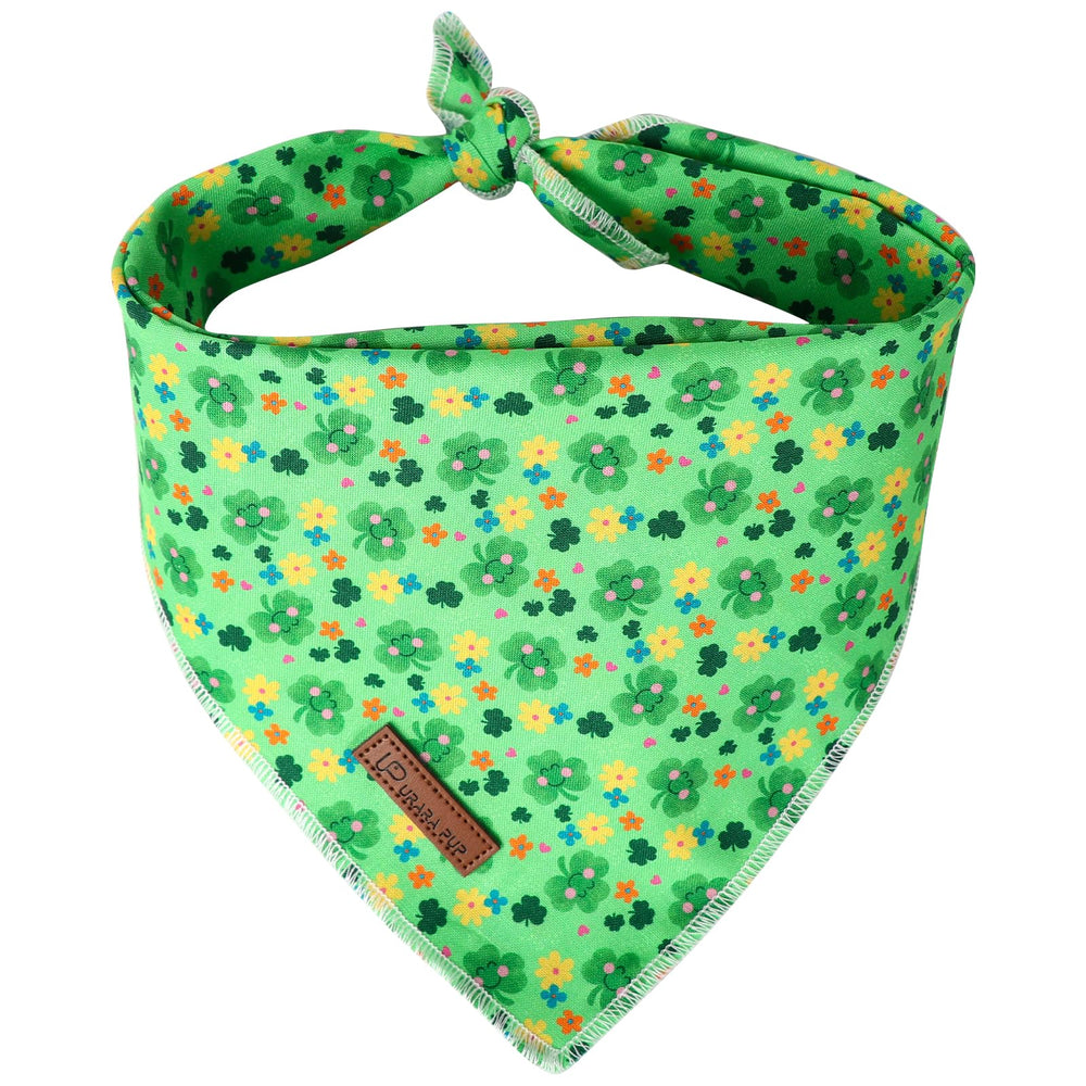 UP URARA PUP bandana triangulo san patricio verde frente del perro, estilo festivo y cómodo.