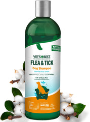 Vet's Best champú natural para perros, botella vertiendo, limpieza suave durante el baño