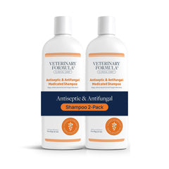 Veterinary Formula Clinical Care champú: botella frontal, para baño cómodo en casa.