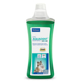 Virbac C.E.T. Aquadent botella de 250 ml para higiene dental diaria de mascotas.