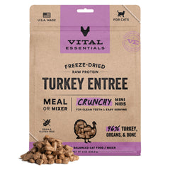 Vital Essentials pavo trocitos crujientes para proteína diaria.
