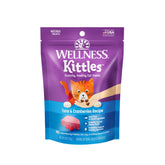 Wellness Kittles bocados crujientes de atún y arándanos para gatos, sabor sabroso y ligero.