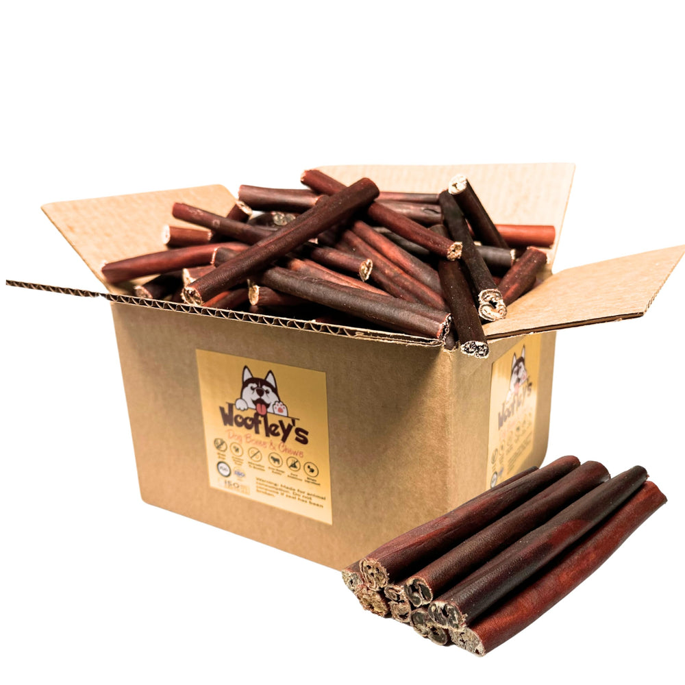 Woofley's palitos de colágeno de 6 pulgadas para perros, masticables y duraderos para entretenimiento prolongado.