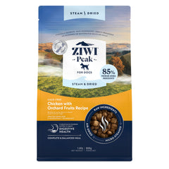 Alimento para perro ZIWI Peak con pollo sin jaula y frutas, sabor natural.
