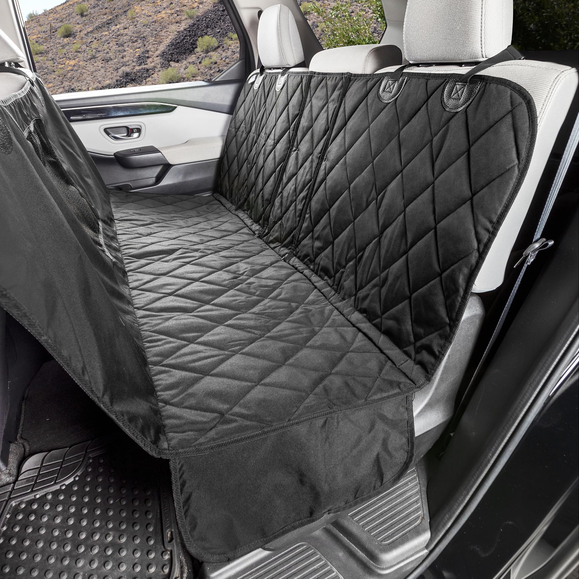 4Knines protección impermeable K9-Shield mantiene el interior limpio durante viajes