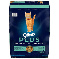 9Lives Plus alimento seco para gatos 12 libras con sabor a atún y huevo.