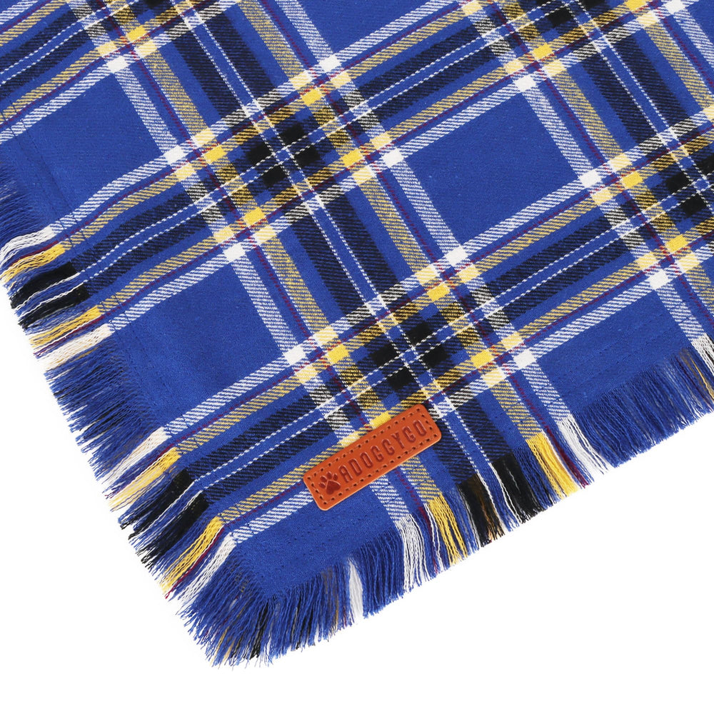ADOGGYGO bandana para paseos al aire libre, ligera y resistente.