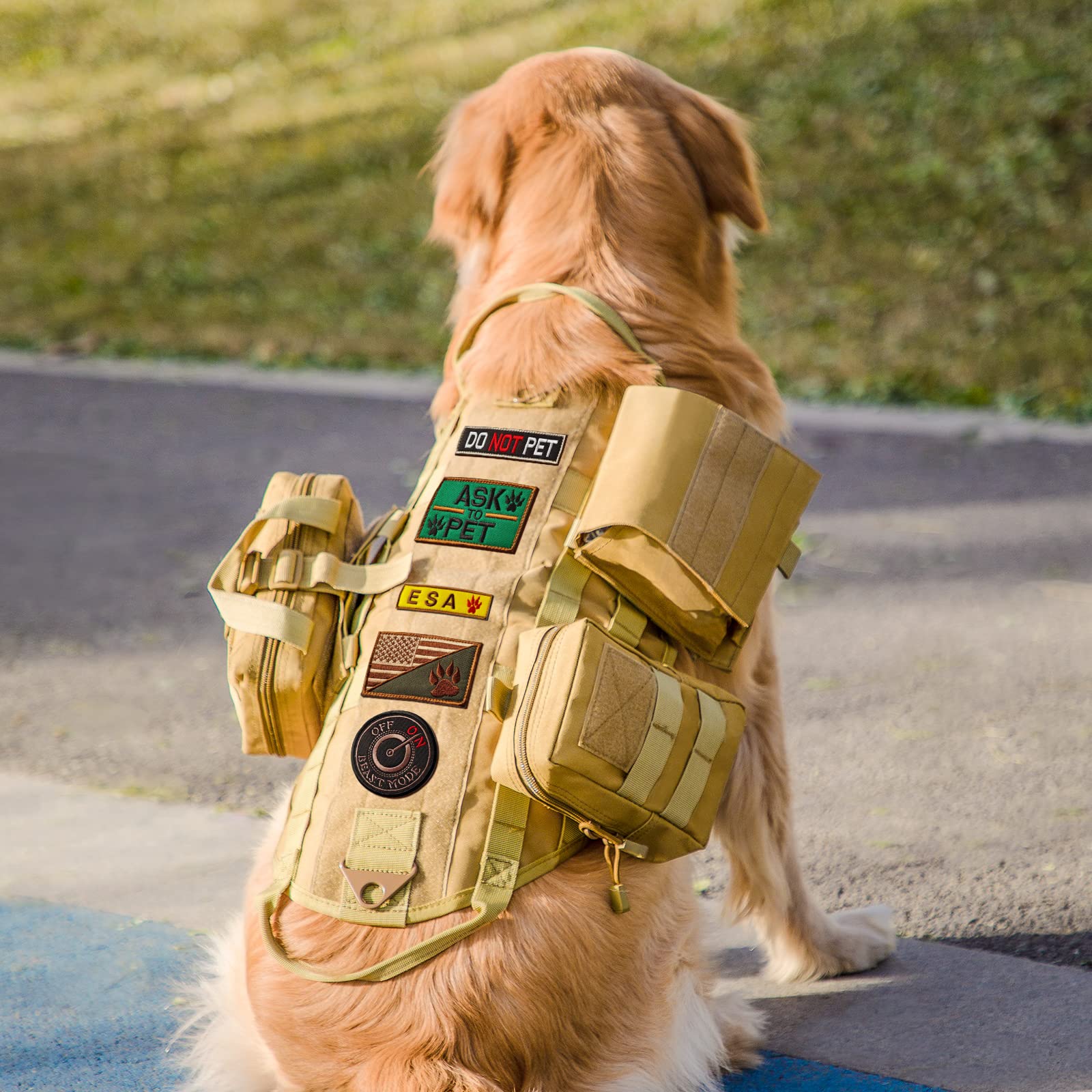 AIWAI arnés táctico para perros con bolsillos, cómodo para paseos largos y aventuras.