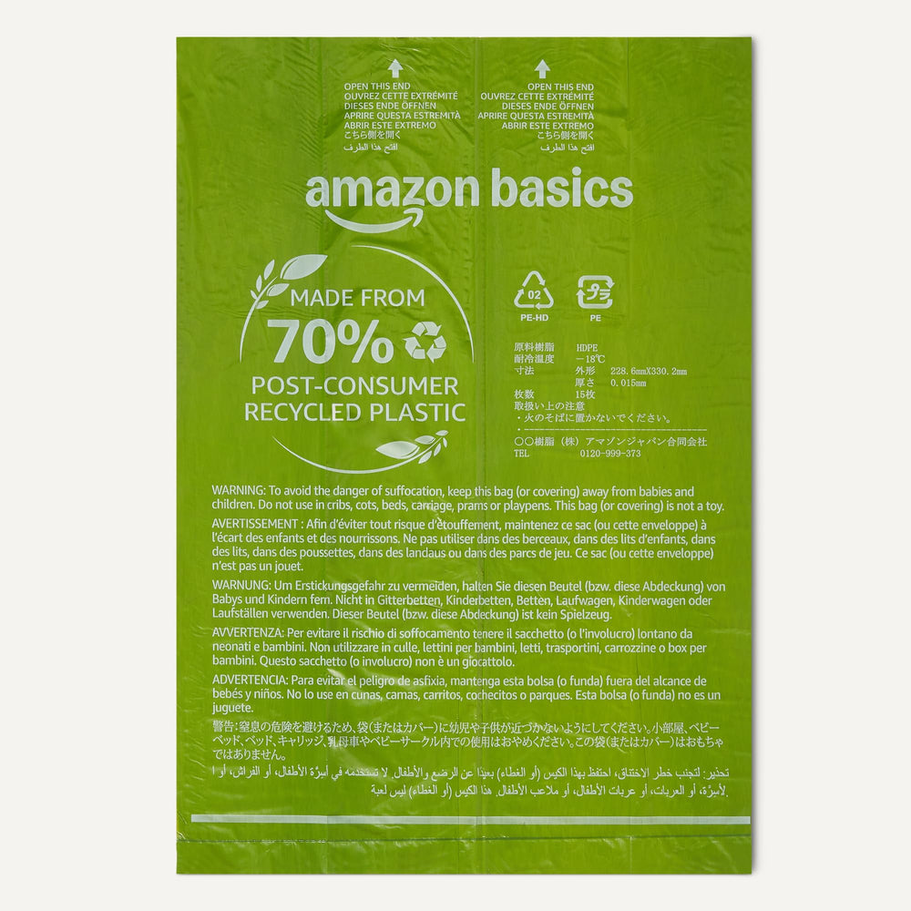 Bolsas para desechos de perros Amazon Basics para caminatas diarias.