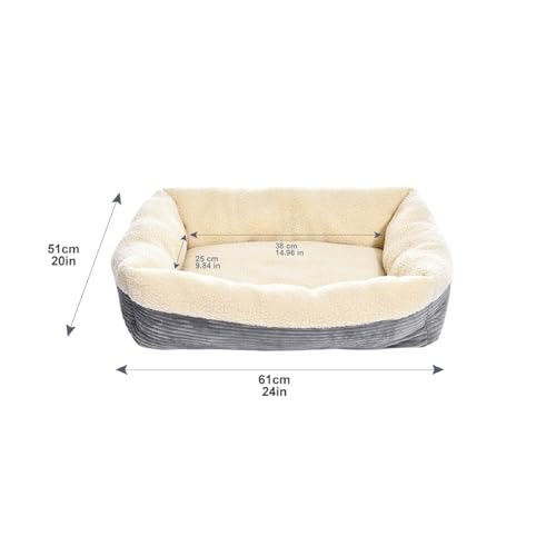 Cama Amazon Basics con interior auto-calentante para confort.
