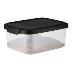 Amazon Basics contenedor para comida de mascotas 10 libras mantiene alimento fresco y seguro.
