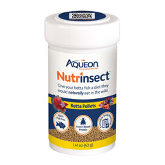 Envase de Aqueon Nutrinsect con pellets para betta, apoyo digestivo.