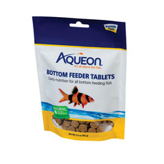 Tabletas Aqueon Bottom Feeder en frasco para alimentación de fondo.