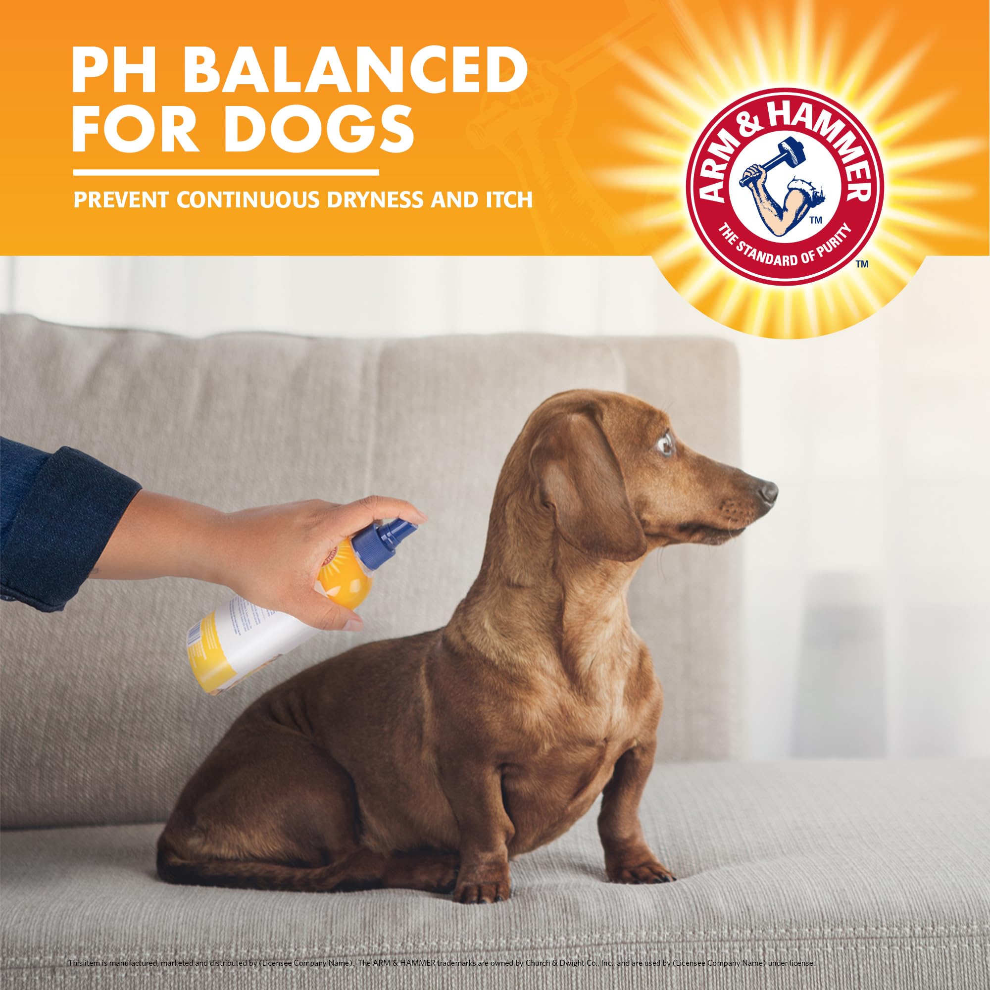 Arm & Hammer para Mascotas contiene bicarbonato para desodorizar suavemente.