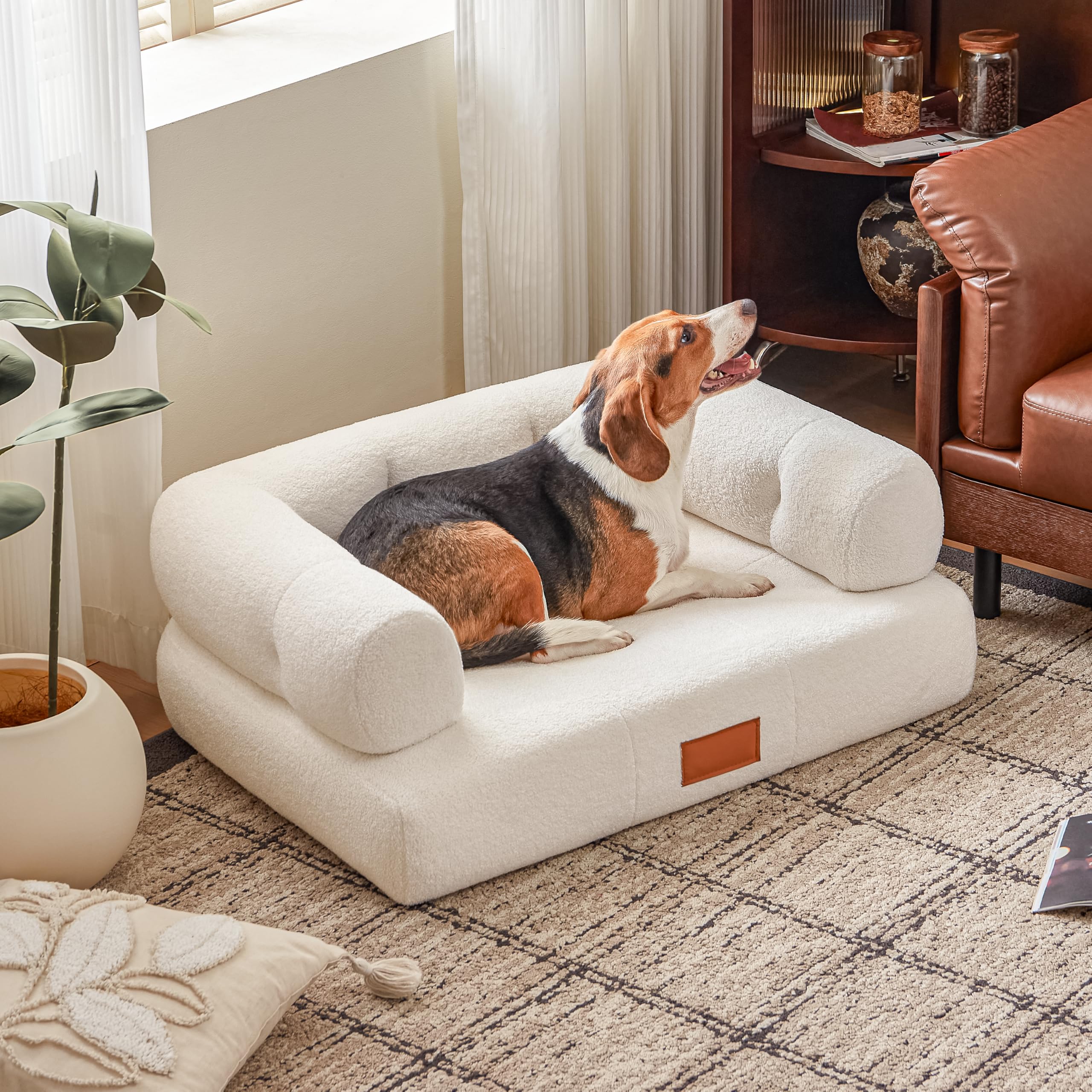 ATJafurn sillón perruno blanco con pelo falso, detalle de tapizado suave.