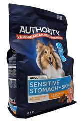 Authority comida seca para perros adultos, pollo y arroz nutre piel y pelaje con omega