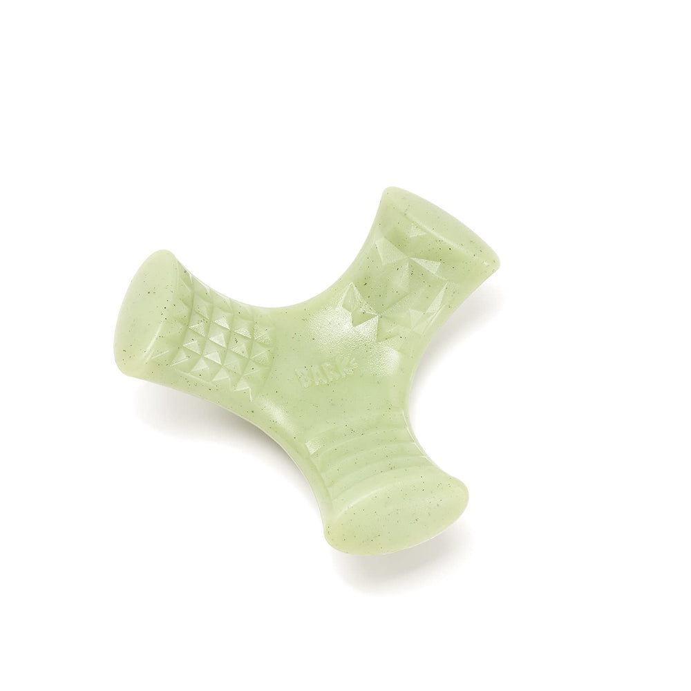 BarkBox Super Chewer Chopper con texturas duras para masticar de forma duradera.