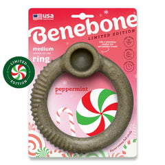 Benebone Peppermint Ring edición navidad con aroma a menta para juego seguro.