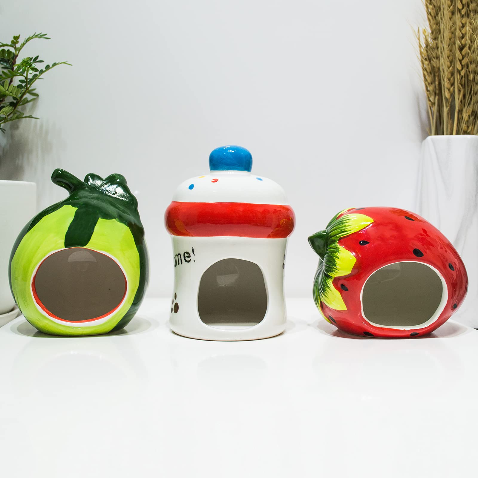 Decoración de jaula Besimple: refugio cerámico que embellece el espacio del animal.