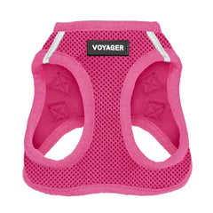 Arnés Voyager Best Pet Supplies con malla de aire para mayor comodidad.