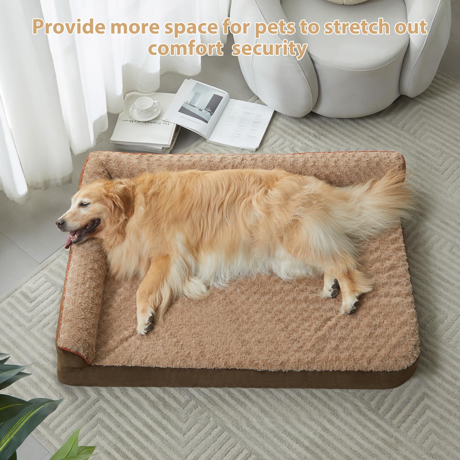 Superficie suave de la cama para perro grande aporta comodidad durante el descanso.