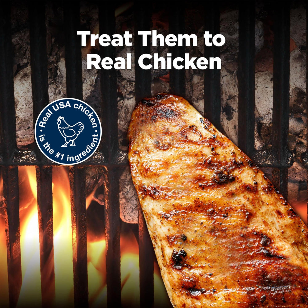 Blue Buffalo Nudges Grillers pedazos pequeños para perros de diferentes tamaños.