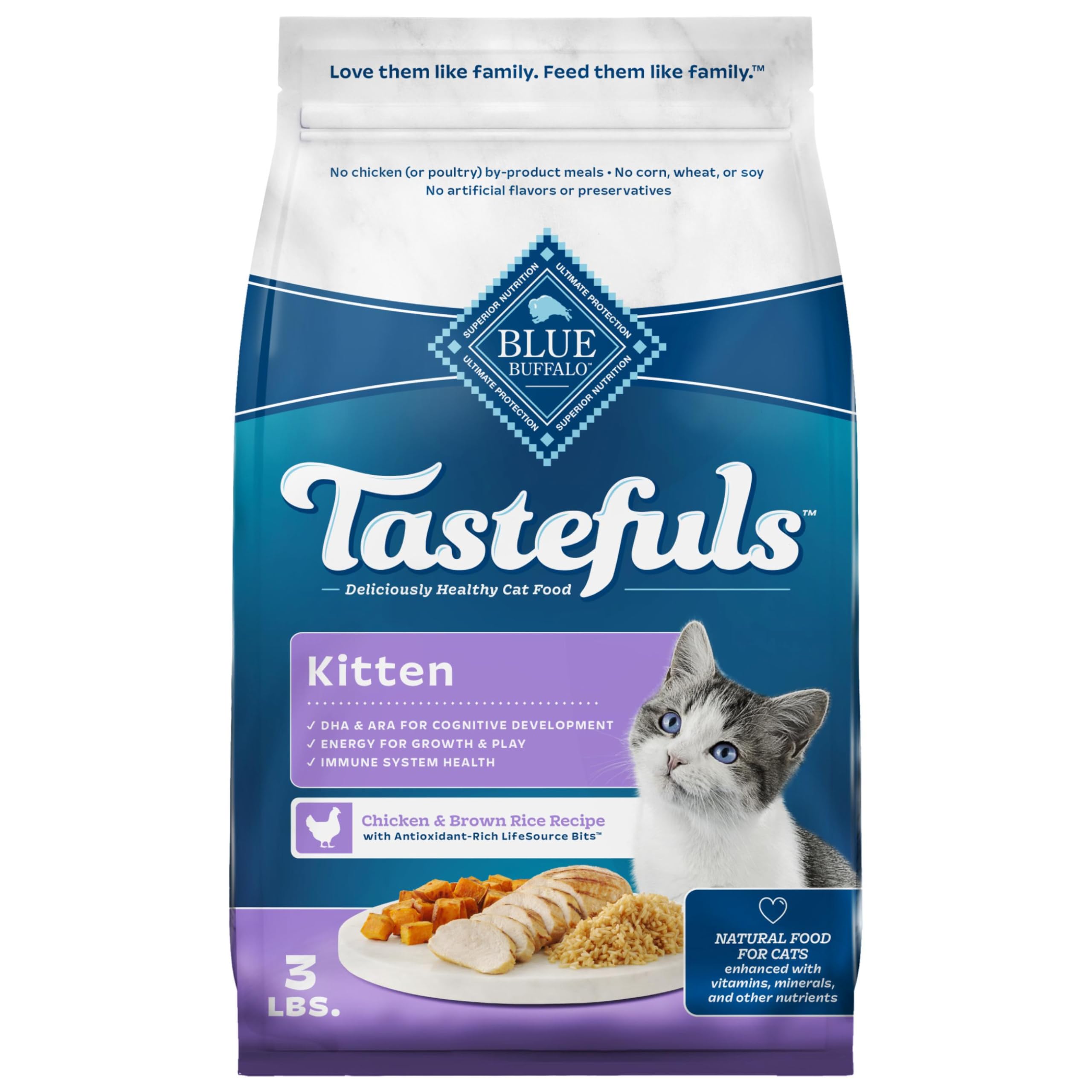 Blue Buffalo Tastefuls gatitos con DHA para desarrollo cognitivo.