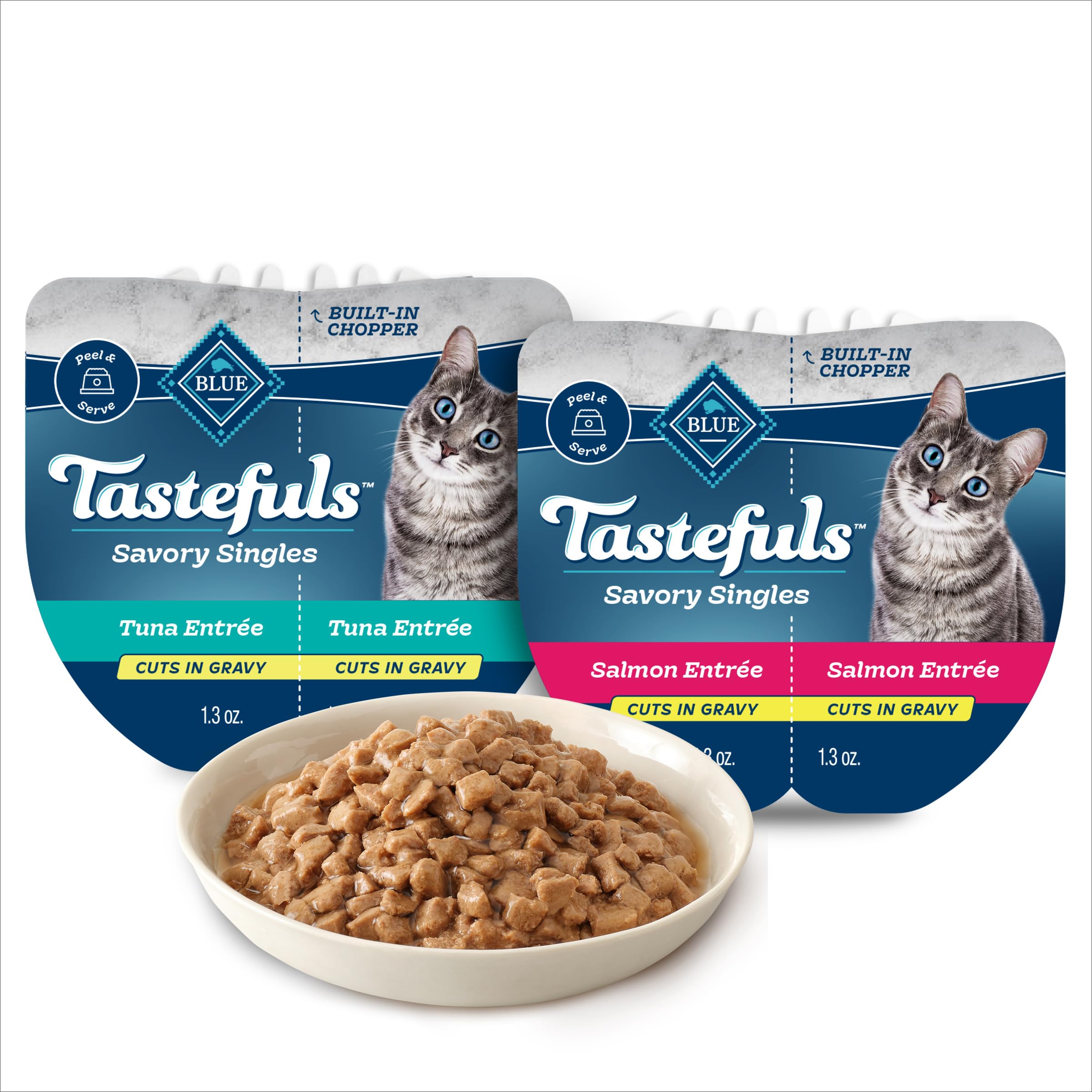 Blue Buffalo Tastefuls con salmón en salsa, bandeja jugosa para la comida diaria.