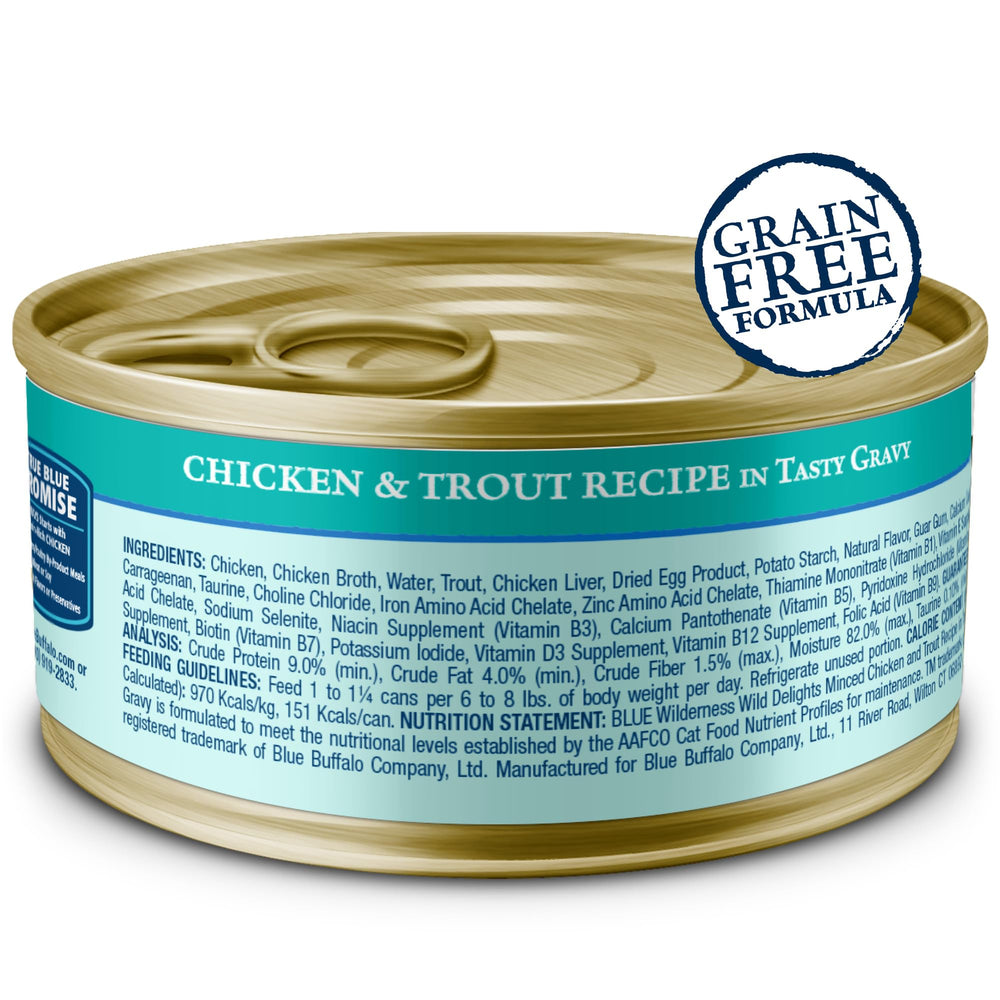 Blue Buffalo Wilderness Delights, textura picada en salsa, ideal para gatos activos.