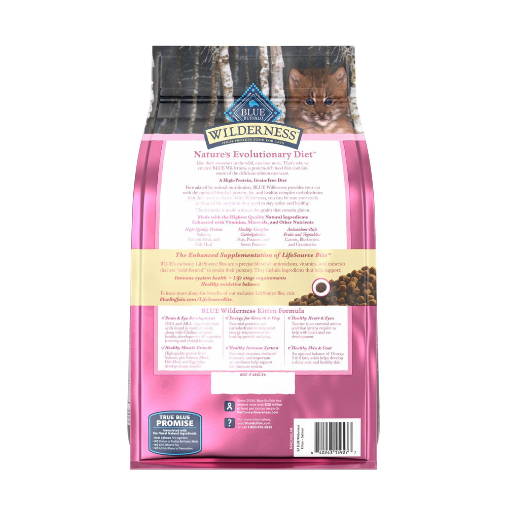 Blue Buffalo Wilderness desarrollo cognitivo con DHA para gatitos curiosos.