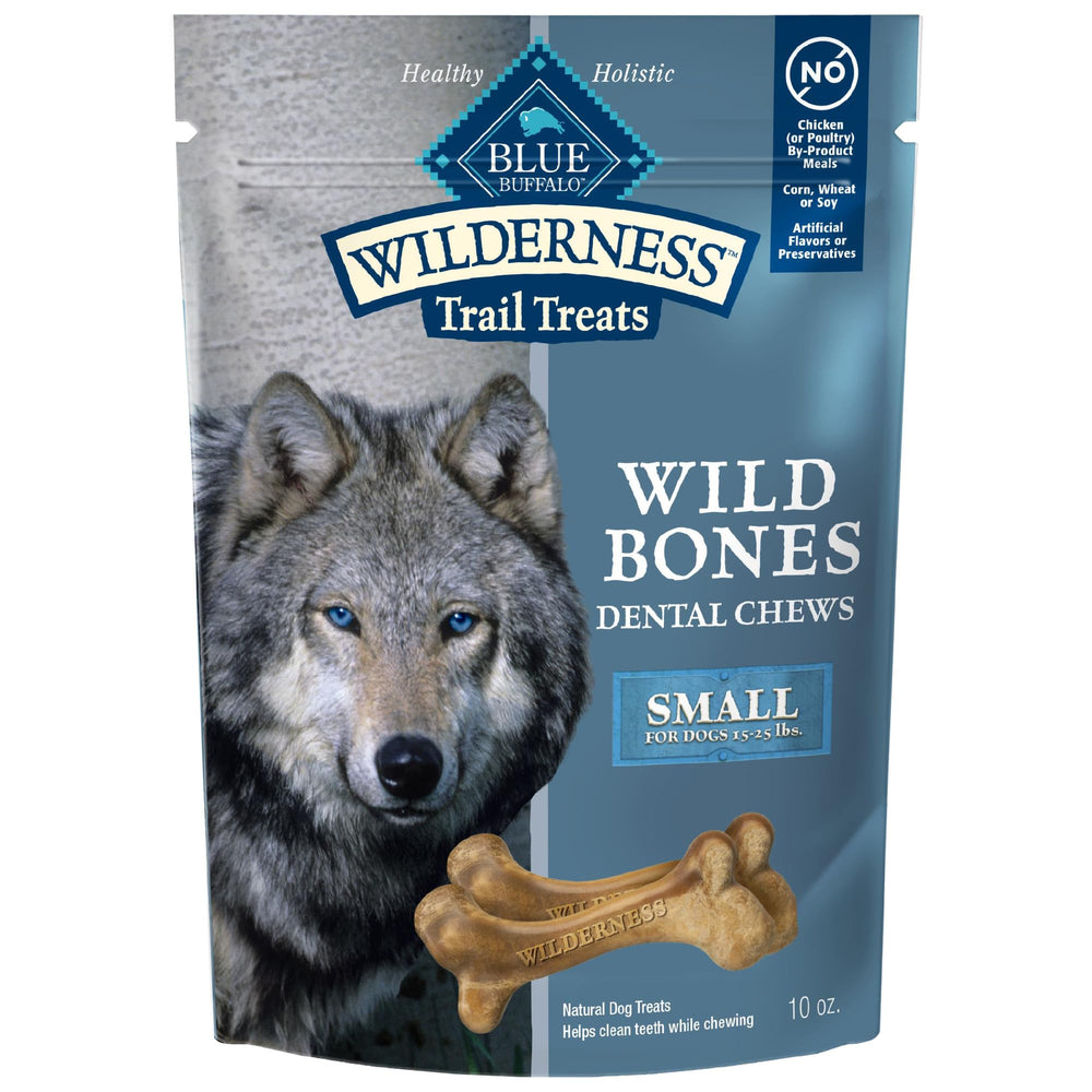 Blue Buffalo Wilderness hueso dental pequeño para limpieza diaria.