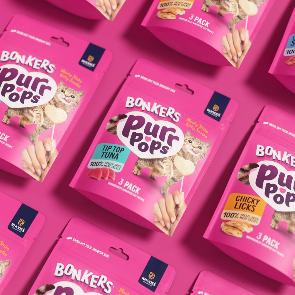 Bonkers Purrpops entrenamiento y juego: golosina de alta proteína para gatos.