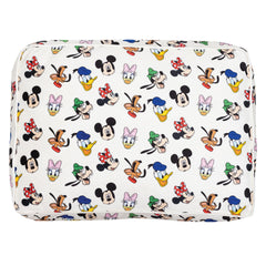 Cama Buckle-Down Disney con refuerzo rectangular y costuras visibles para durabilidad diaria.