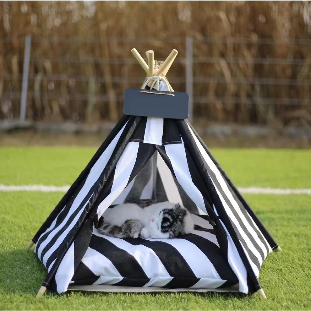Cama-tepee con cojín grueso ofrece confort duradero