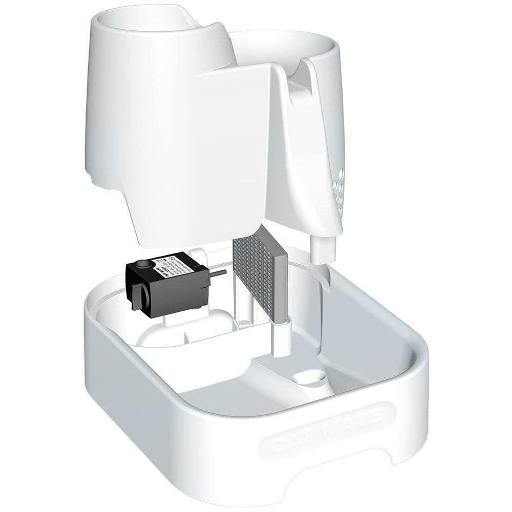 Cat Mate fuente multinivel sin BPA y sin BHT para tranquilidad.
