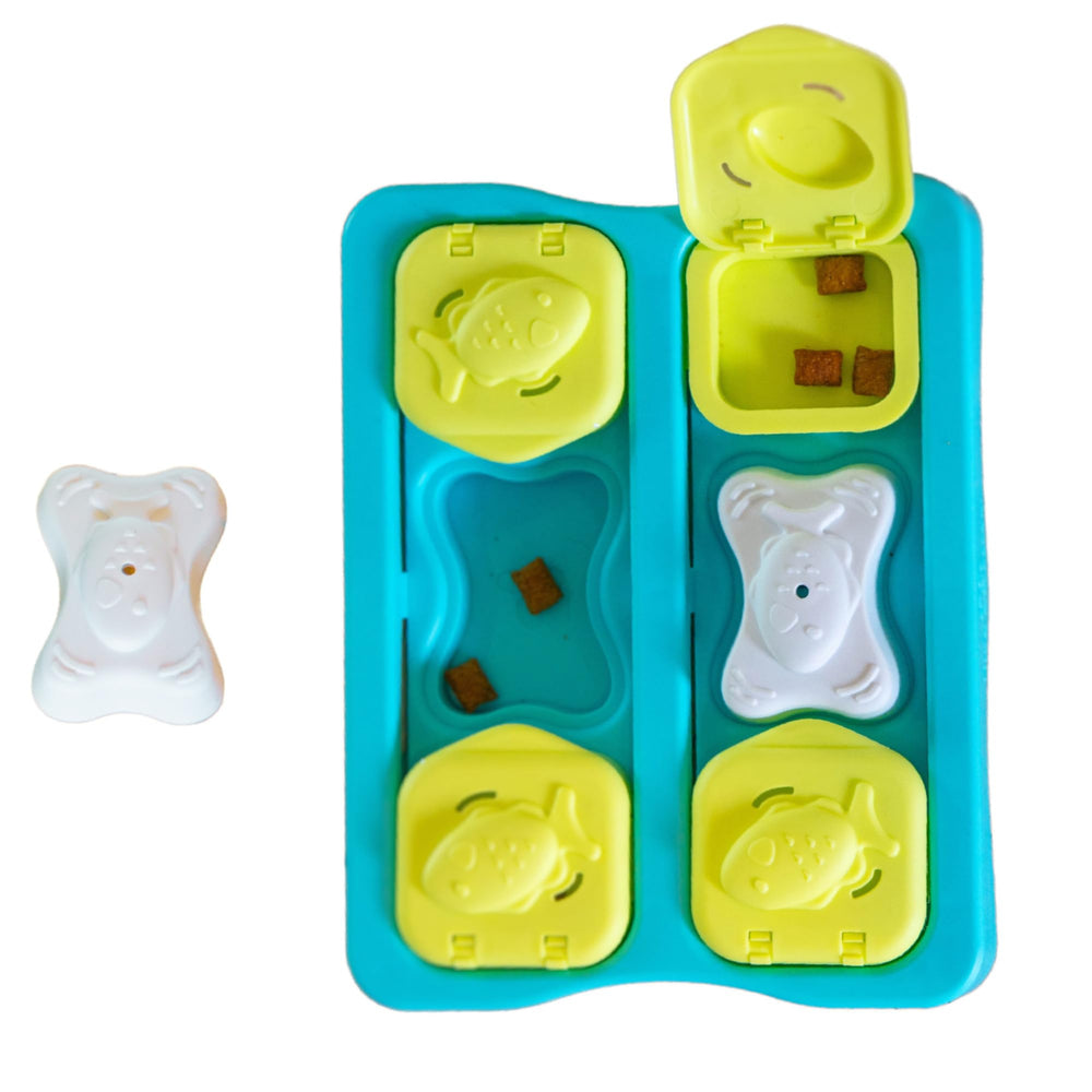 Catstages Kitty Cube: gato jugando azul estimula curiosidad y aprendizaje