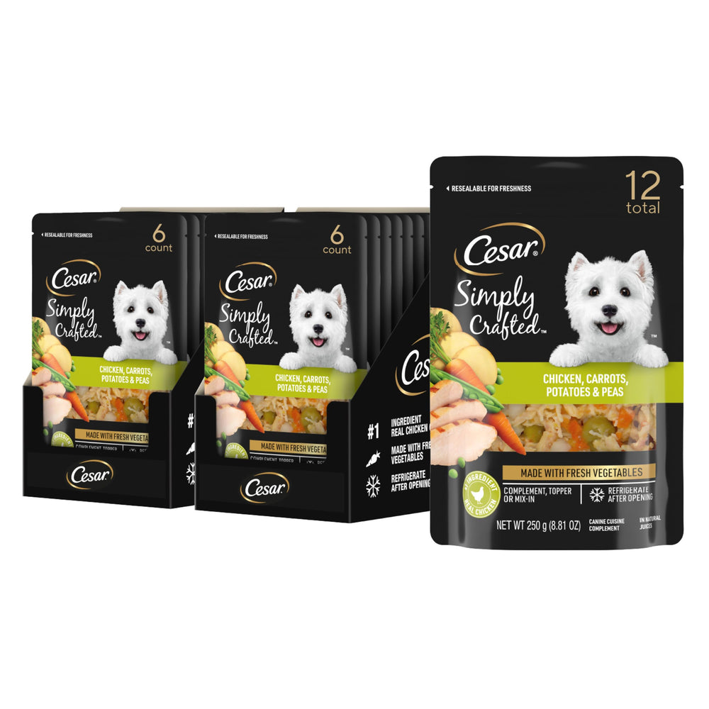 Cesar Simply Crafted con pollo y verduras en envase facil de abrir para mezclar
