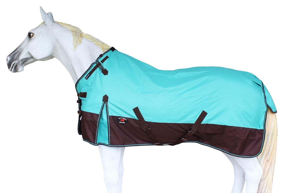 CHALLENGER 1200D cobertor para caballo visto de frente, protección para lluvia.