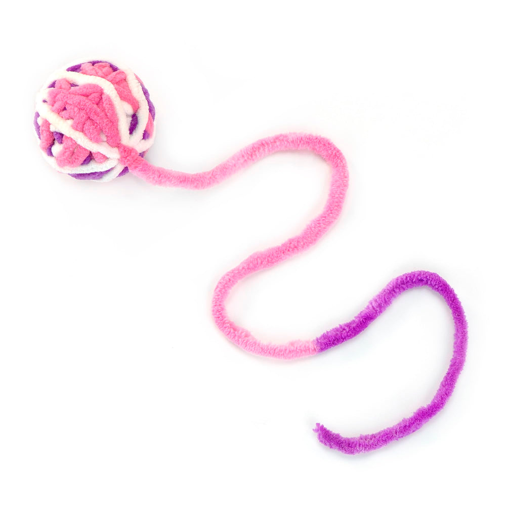 CHIWAVA detalle de campana suave en bola de lana para juego.