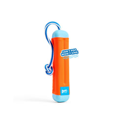 Chuckit! Amphibious Bumper con colores naranja y azul para fácil localización