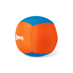Pelota Chuckit! Big Air Ball muestra rebote suave para sesiones de entrenamiento.