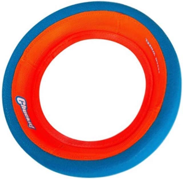 Chuckit! Fetch Wheel disponible en tallas pequeña y grande para razas pequeñas