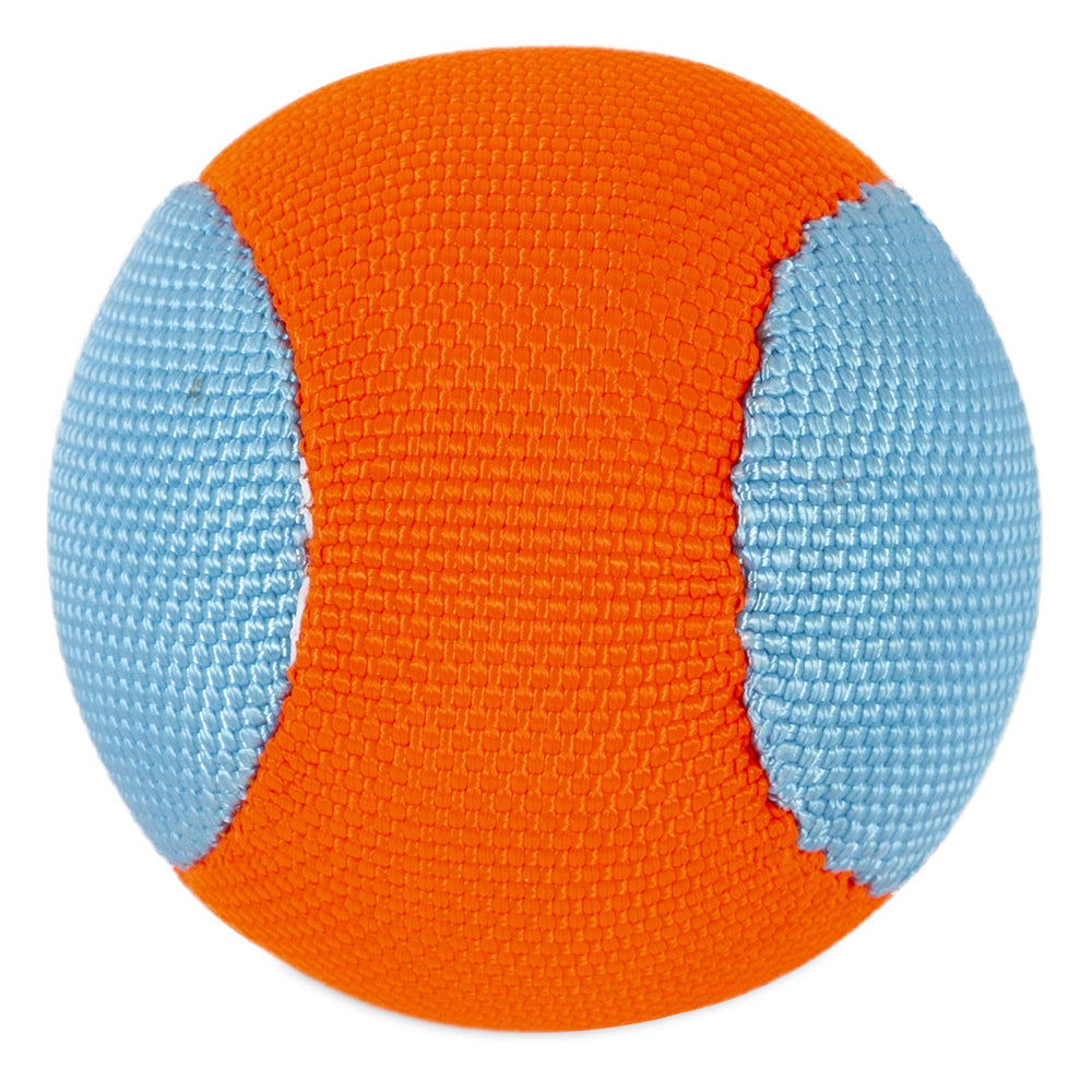 Chuckit! ideal para uso en piscinas, lagos y charcos en verano.