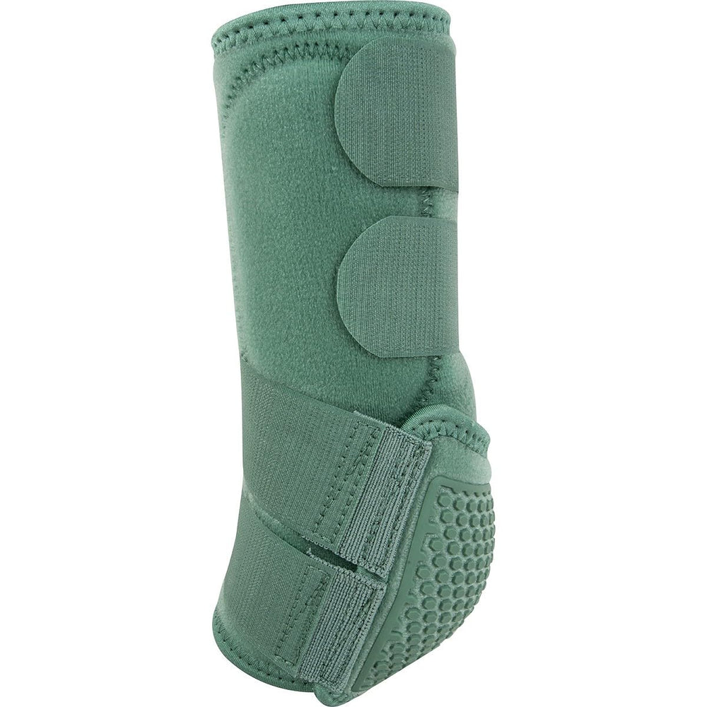 Classic Equine Flexion en uso Spruce Mediano, ideal para entrenos de velocidad y protección