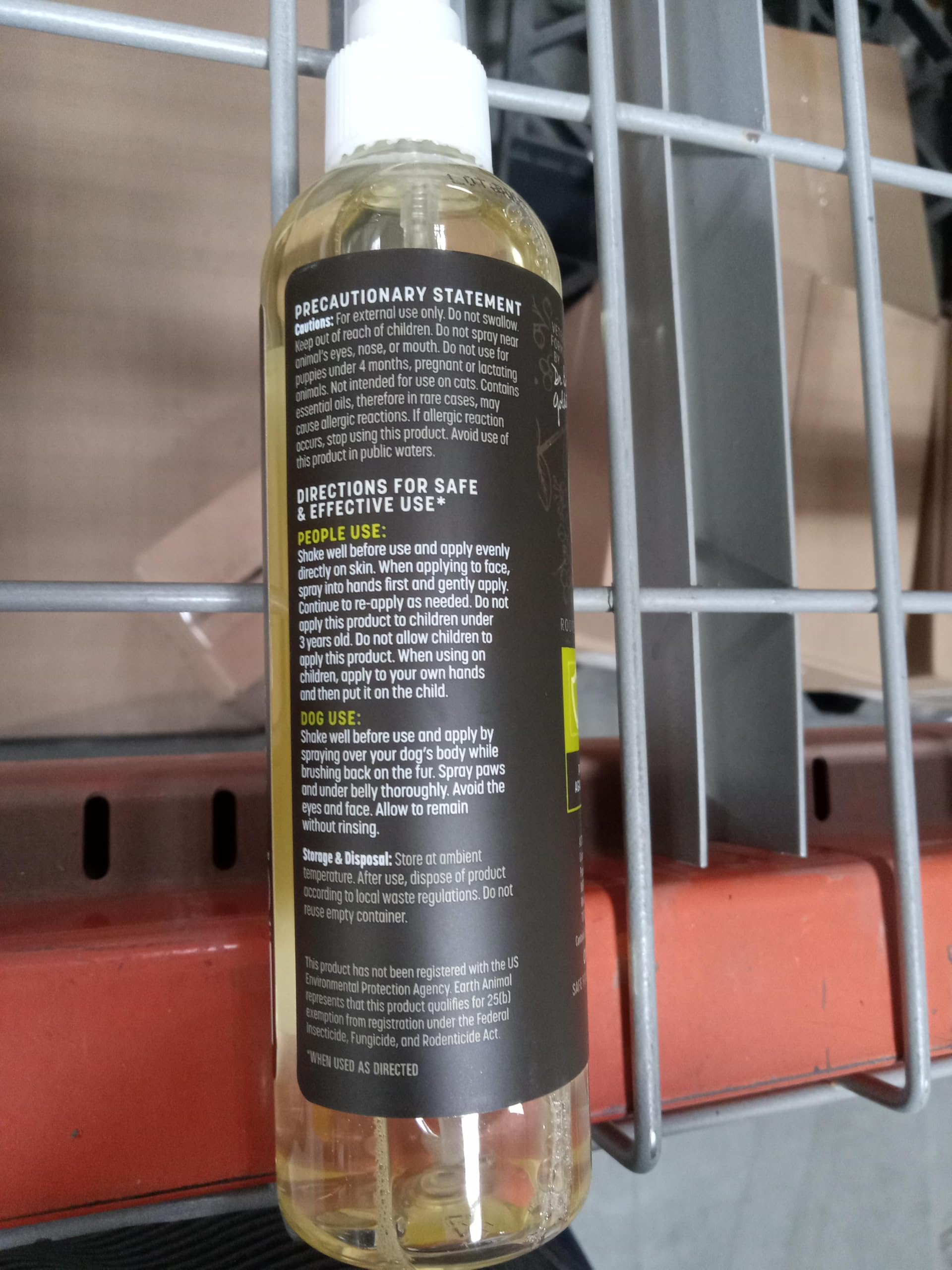 Apoyo interno diario de Earth Animal Apothecary para bienestar general.